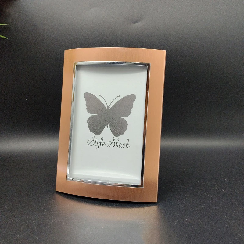 갈색 미니멀리즘 스타일의 금속 사진 액자 - 간결하고  - Bamboo Photo Frame 리뷰 및 가격