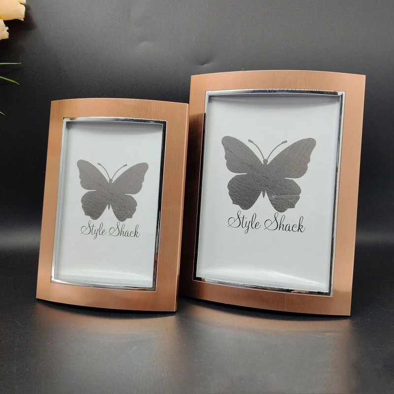 갈색 미니멀리즘 스타일의 금속 사진 액자 - 간결하고  - Bamboo Photo Frame 리뷰 및 가격